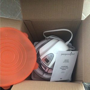 New Pampered Chef ice cream machine